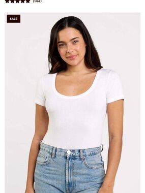 nuuds White Scoop Neck Ribbed Short Sleeve Bodysuit